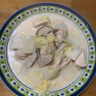 白菜消費！鶏胸肉としいたけの中華風クリーム煮